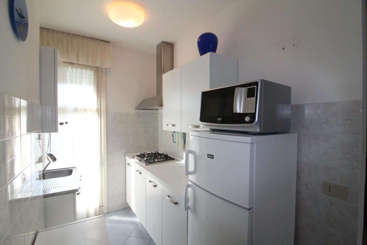 Appartamenti Puerto Do Sol Lignano Sabbiadoro Exterior foto